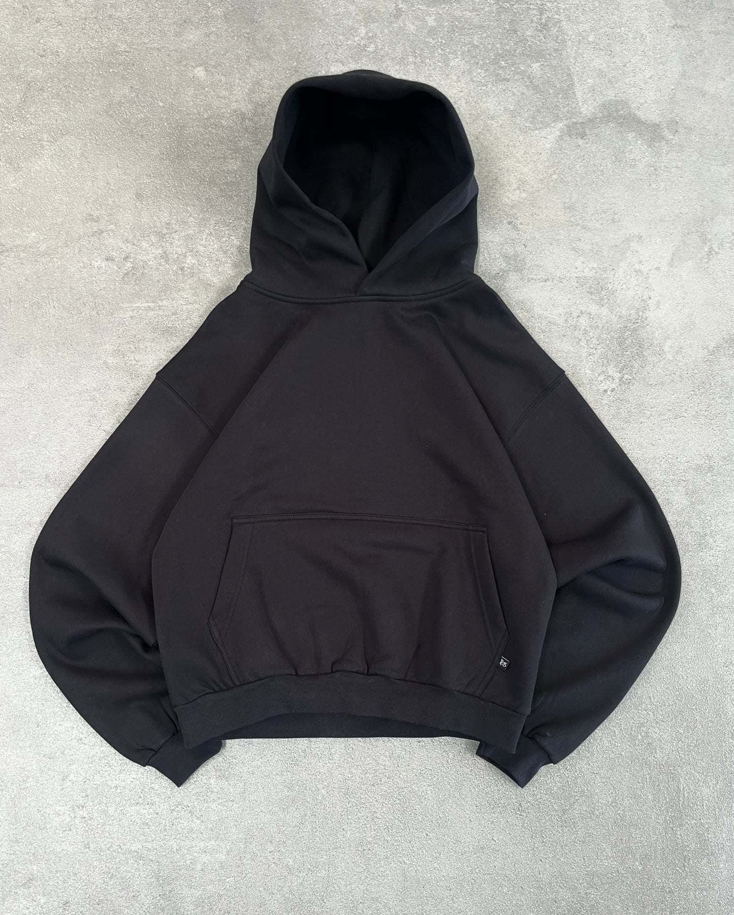 BLACK HOODIE