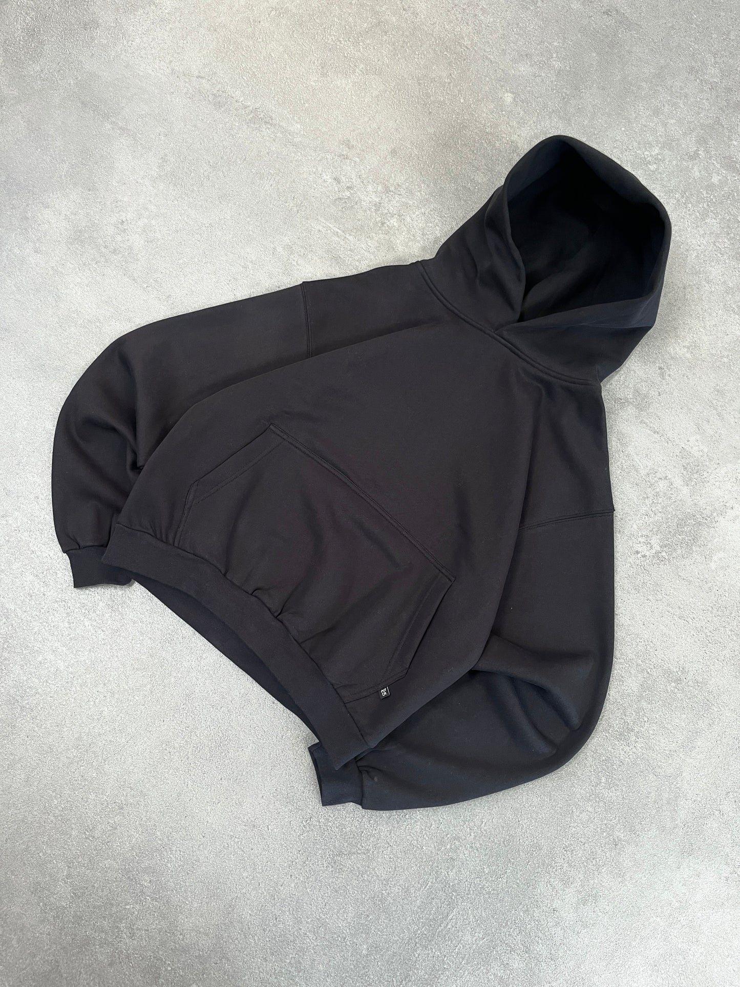 BLACK HOODIE